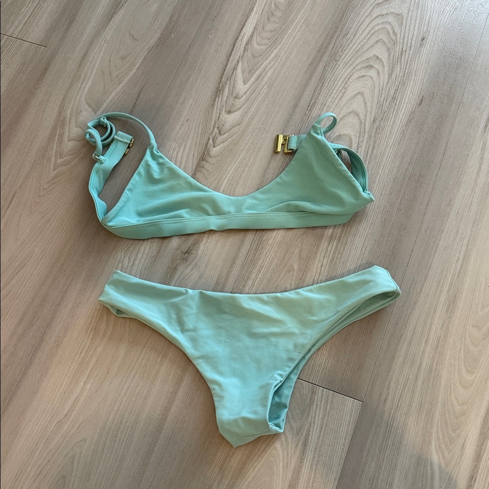 Kulani Kinis Mint Bikini Set